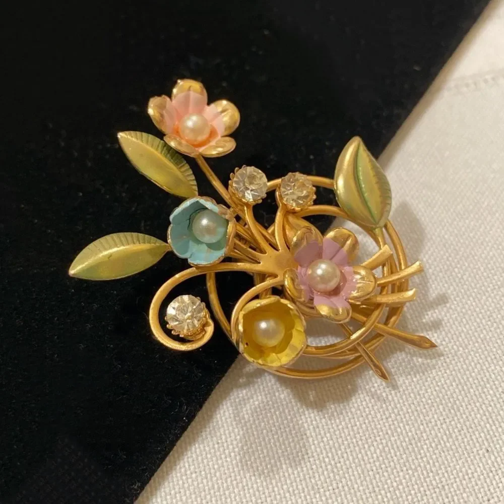 Vintage Gold Enamel And Pearl Flower Spray Brooch